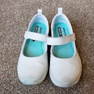 GUC Girls Sketchers Air Cooled Shoes